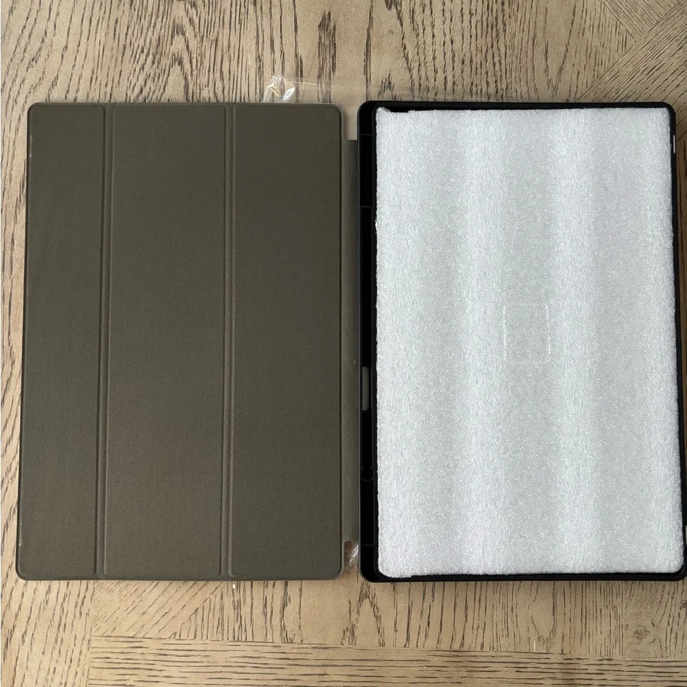 N/A tablet case